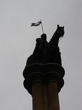 London, England: With a pinch of snuff
